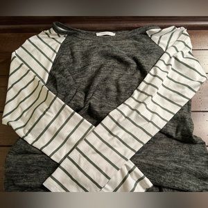 Olive w/Contrast Sleeves Long Sleeve Top